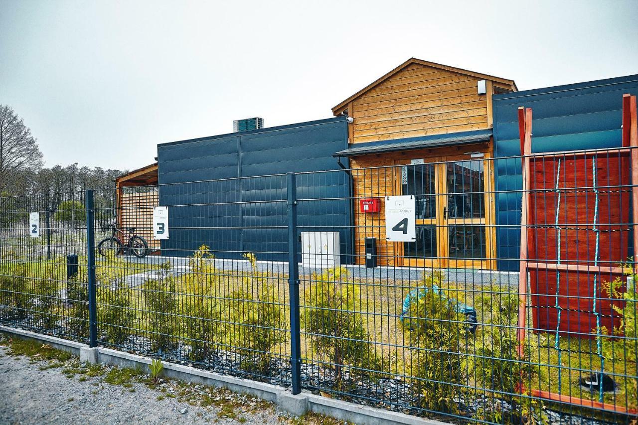 House Family Hotel Dabki Exterior photo
